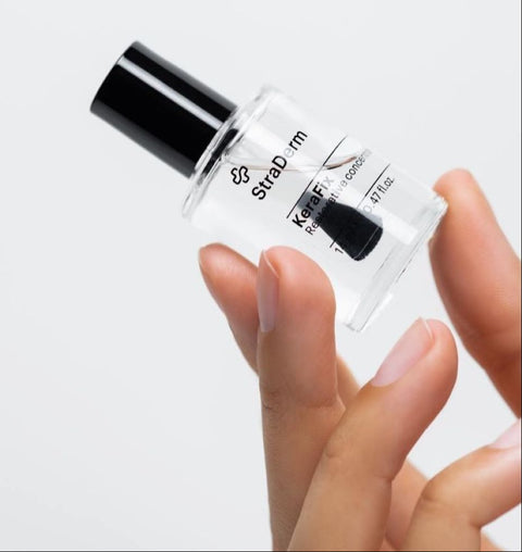 Professional-grade care for healthier, stronger-looking nails.